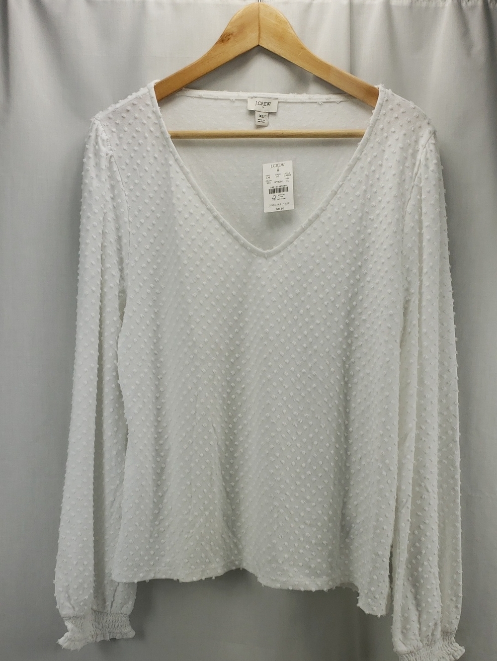 J. Crew Factory V-neck clip-dot top White NWT Size XL